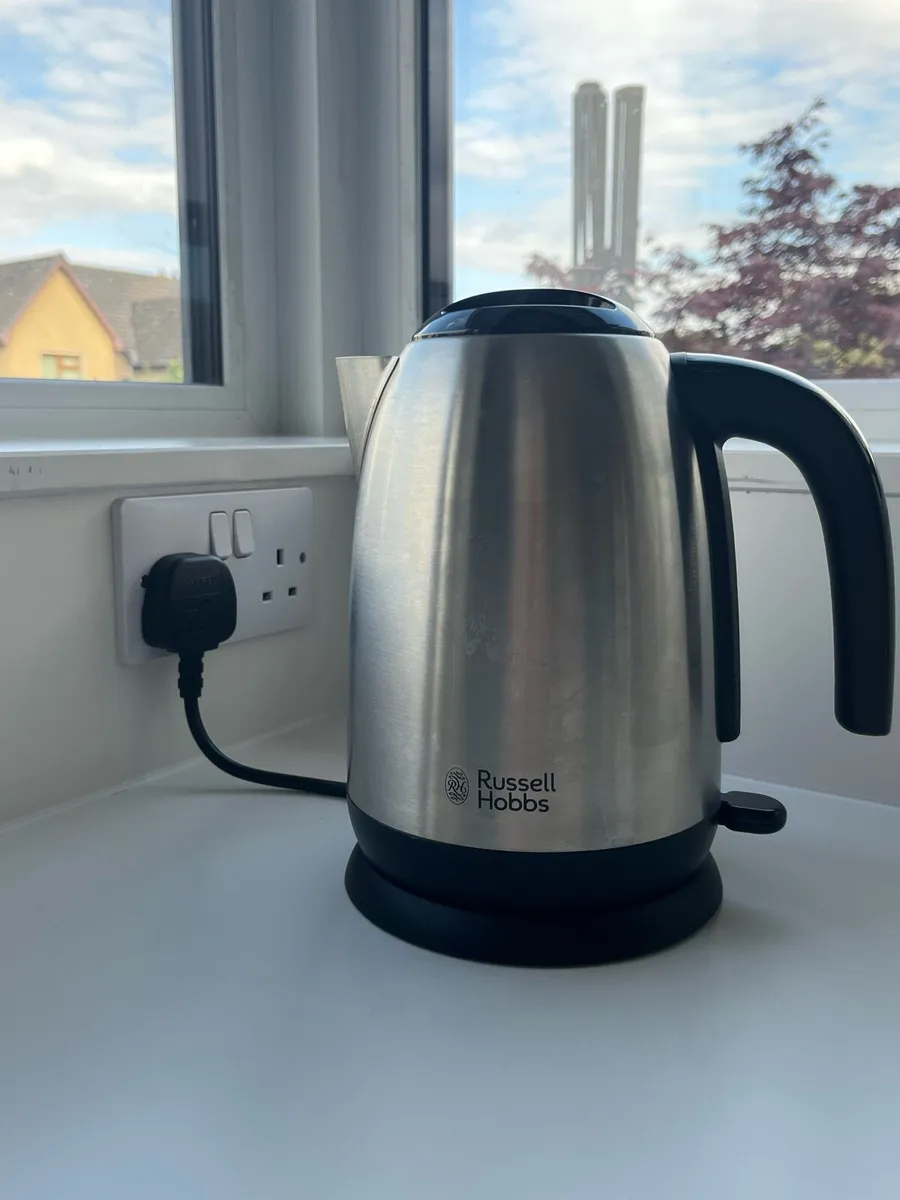 Russell Hobbs Kettle - Image 1
