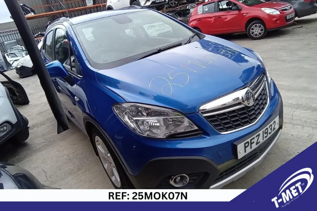 2013 VAUXHALL MOKKA BREAKING FOR PARTS - Image 1