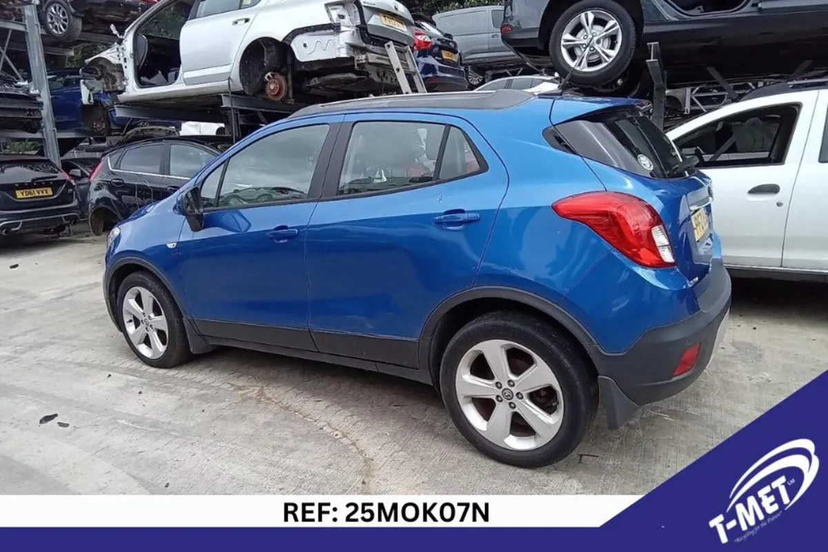 2013 VAUXHALL MOKKA BREAKING FOR PARTS - Image 4