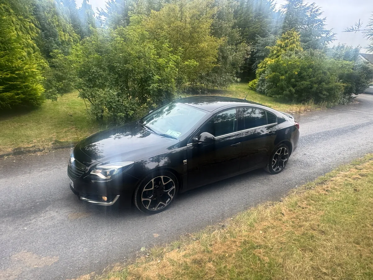 Vauxhall Insignia 2.0CDTI .. SRI .. LOW KMS - Image 4