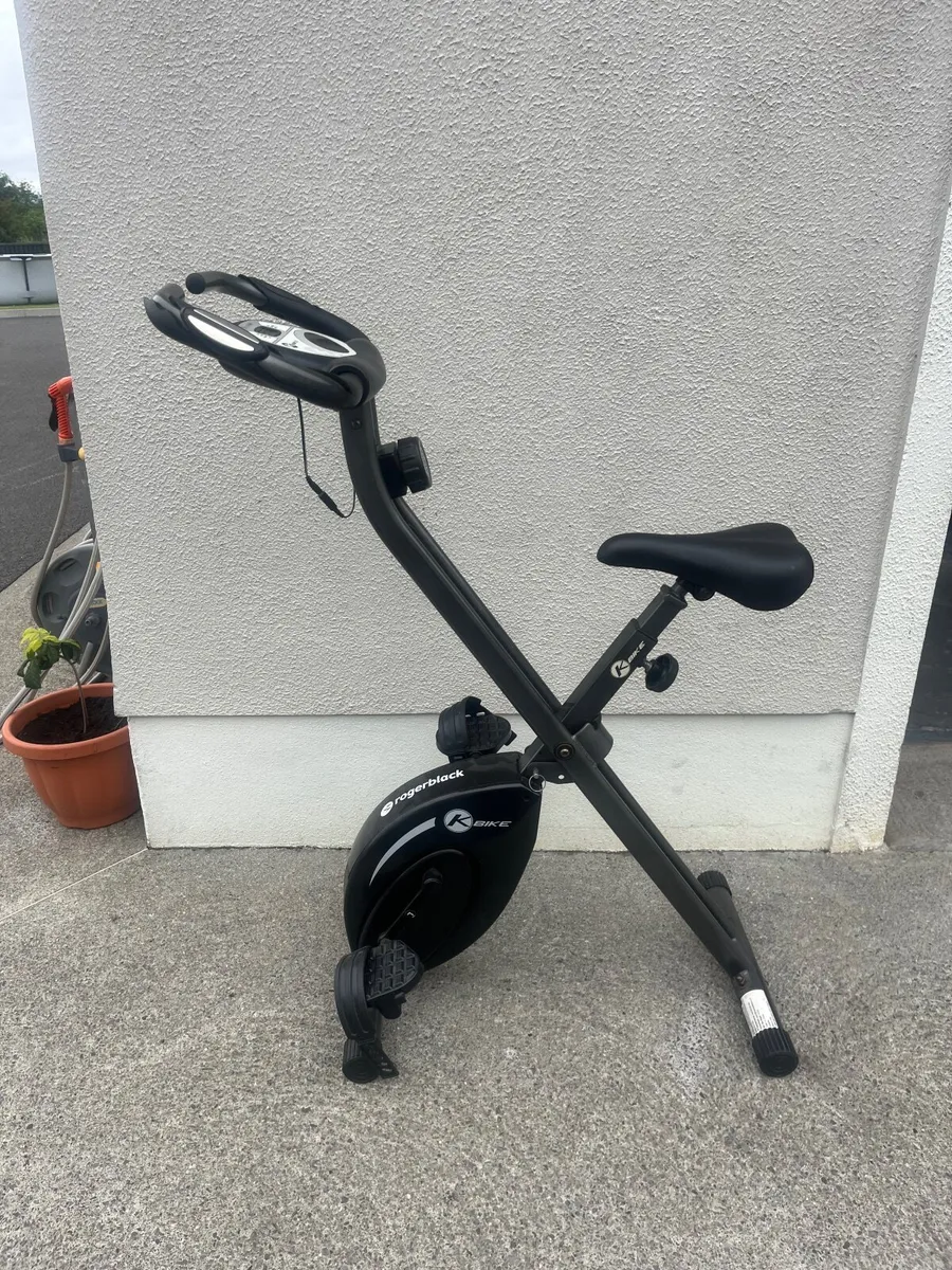 Exercise bike - Image 1