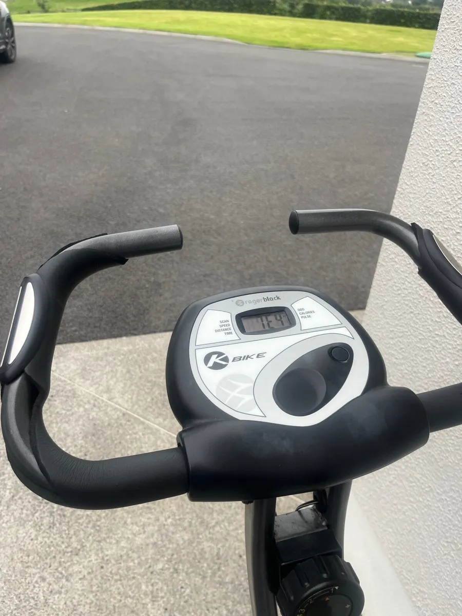 Exercise bike - Image 2