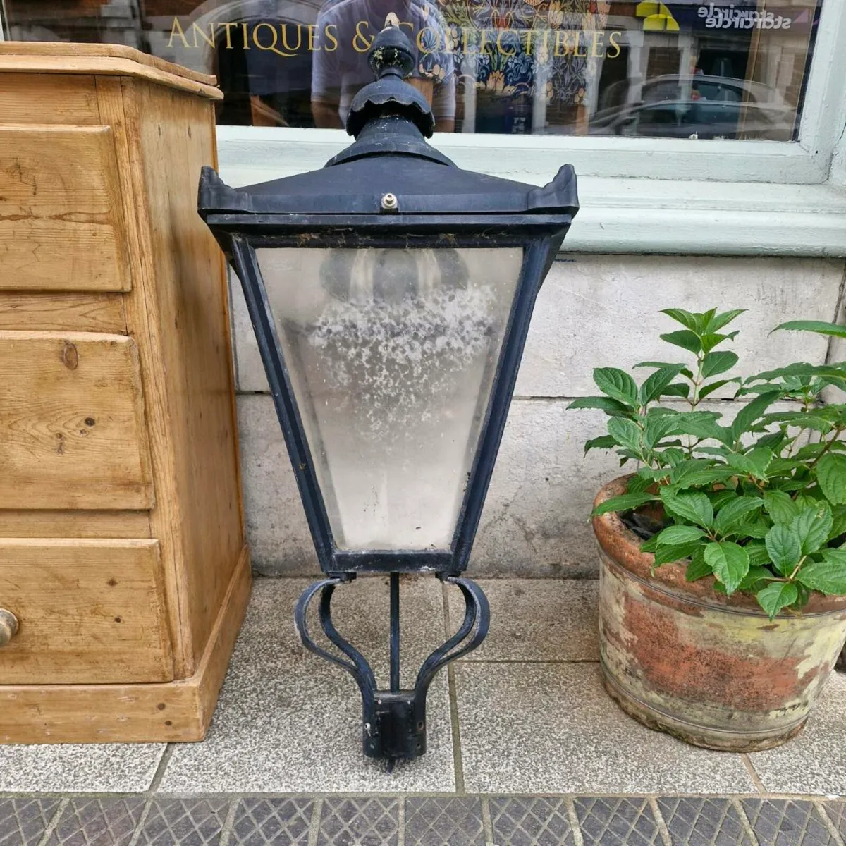 Large Windsor Street Lights - Image 4