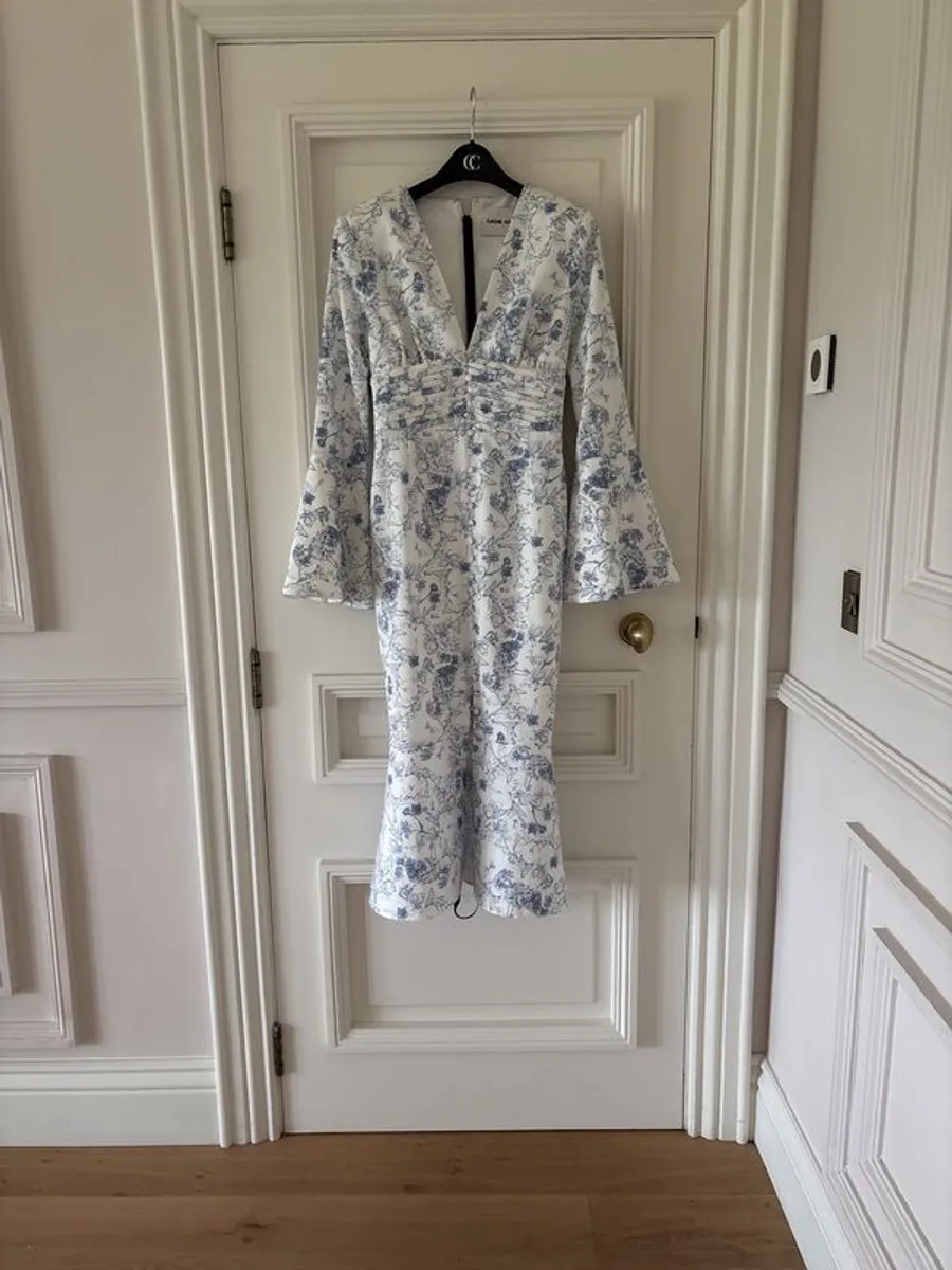 lavish alice dress 14 - Image 1