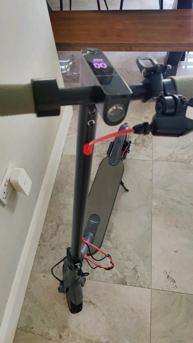 Electric Scooter AvaoPro - Image 1