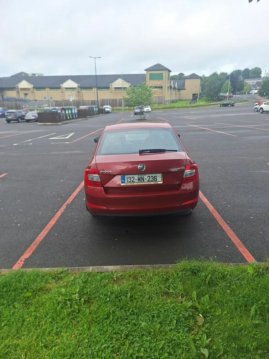 Skoda Octavia 2013 Elegace - Image 2