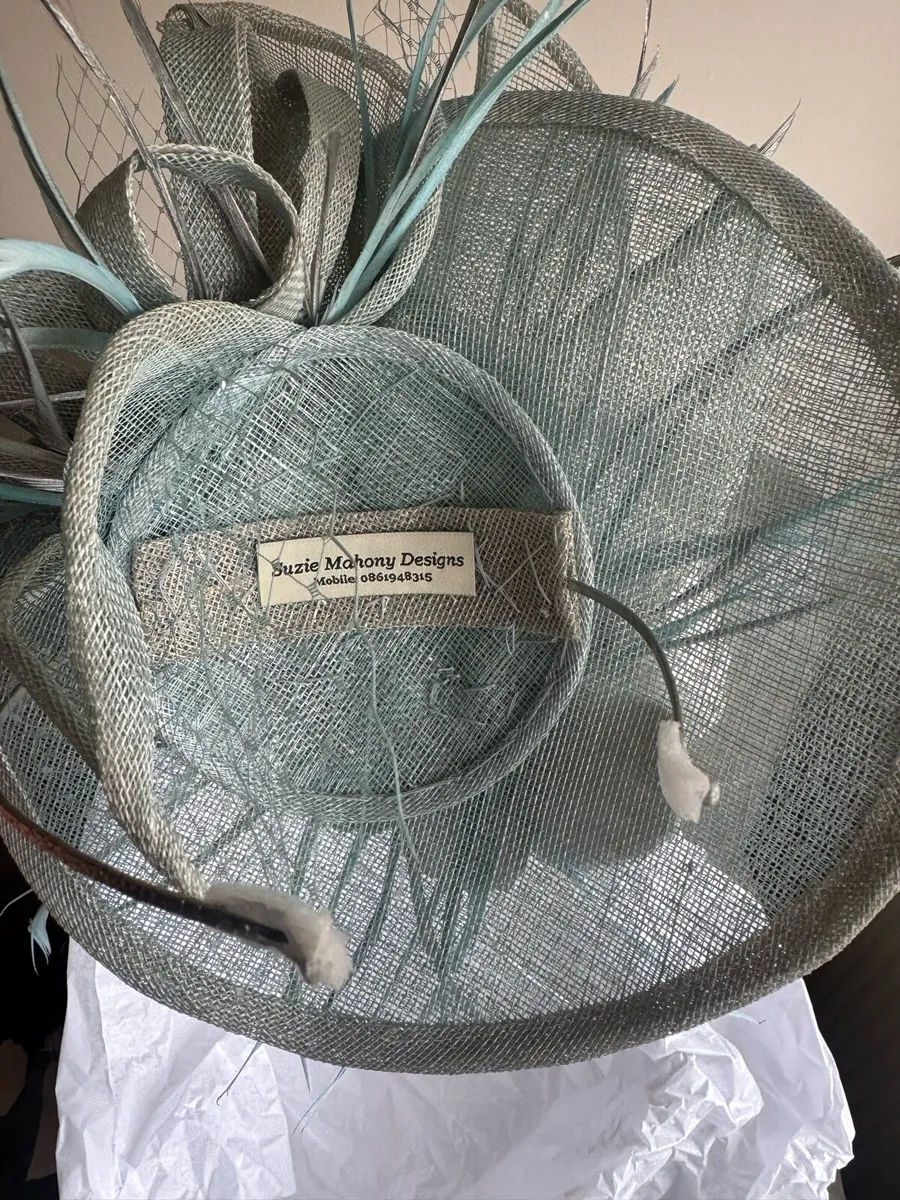 Ladies Headpiece - Image 2