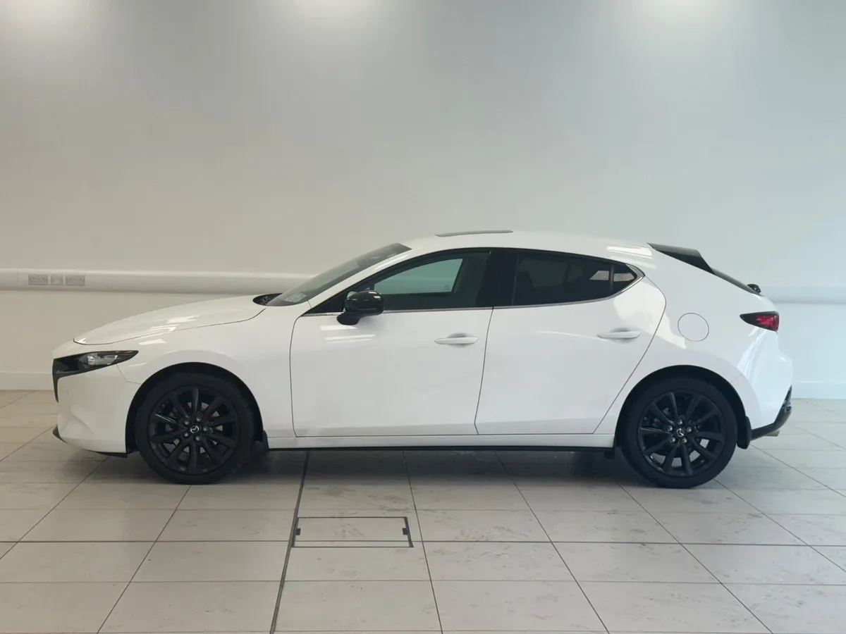 Mazda Mazda3 2025 - Image 4