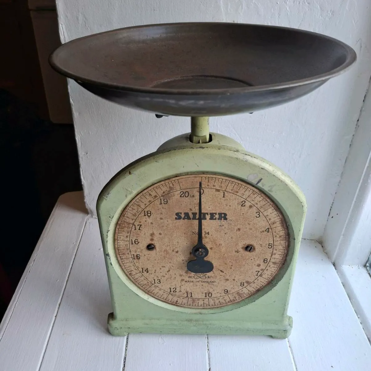 Salter no 34 Kitchen Scales - Image 1