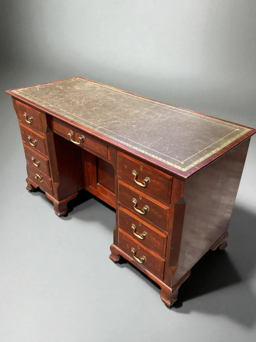 Antique Desk - Pedestal Desk - Home Office - Image 2