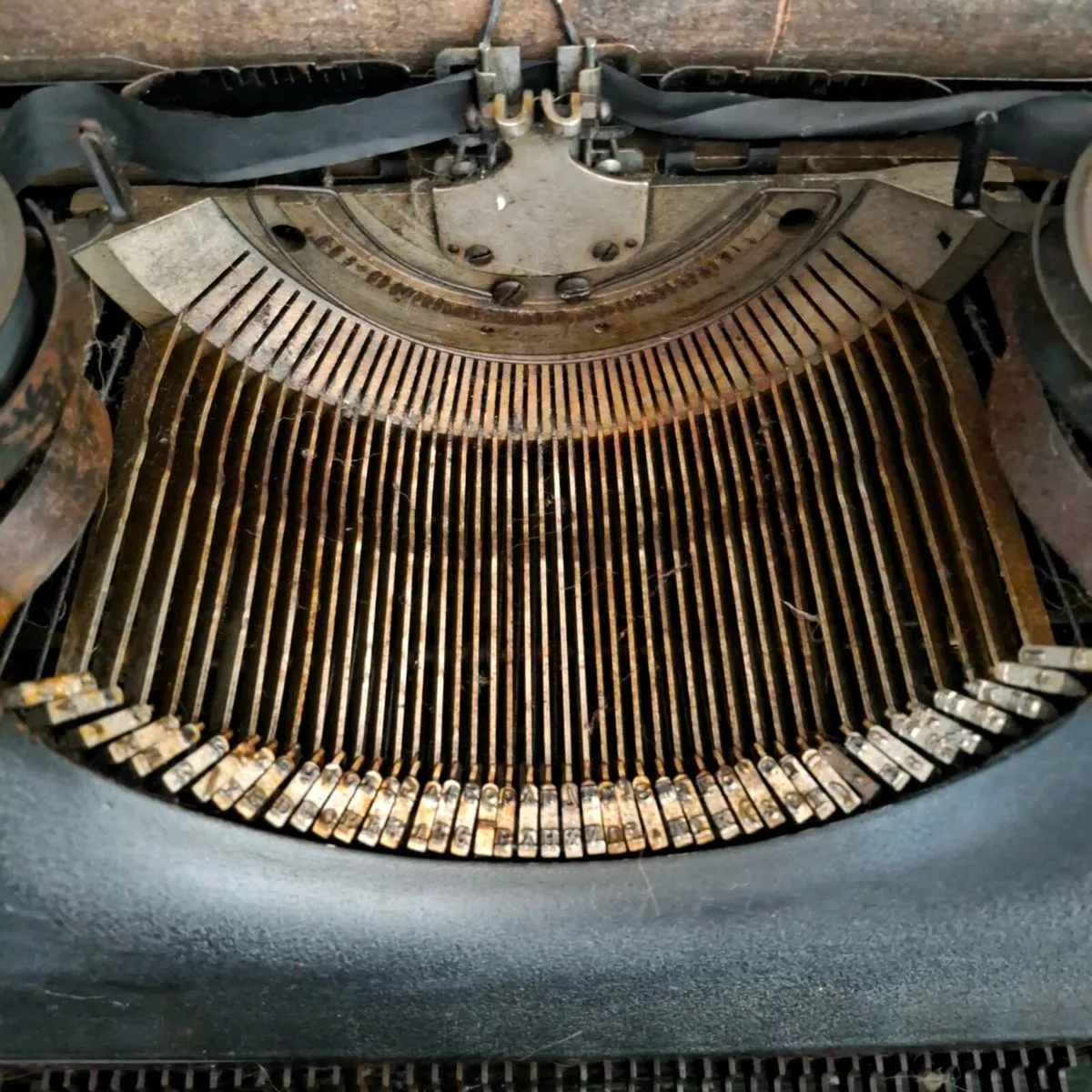 Underwood Typewriter - Image 3