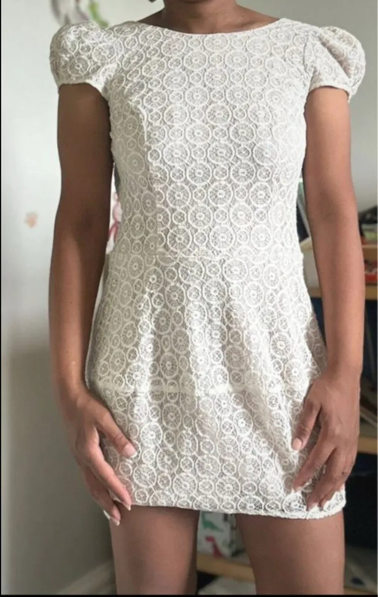 woman mini  dresses - Image 3