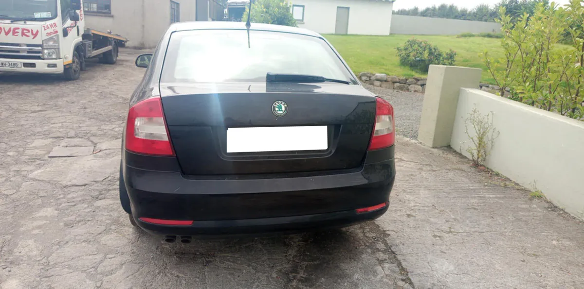 2011 SKODA OCTAVIA 2.0 DIESEL FOR BREAKING! - Image 2