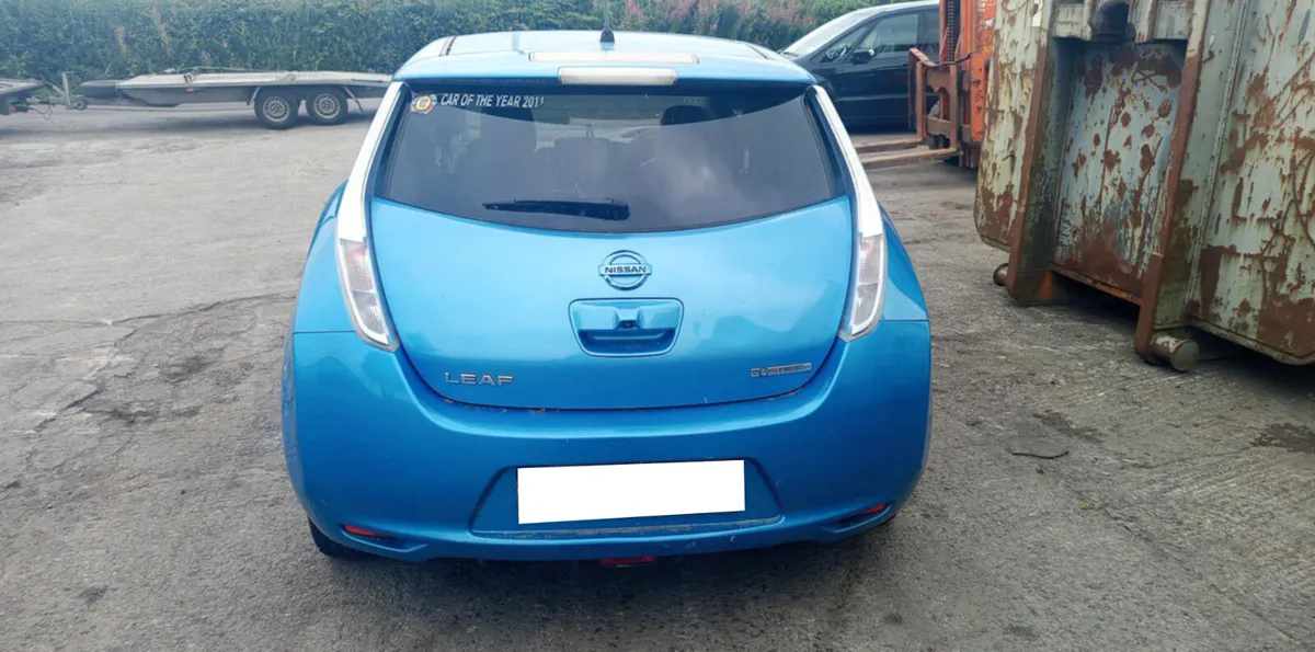 2011 NISSAN LEAF  EV FOR BREAKING! - Image 2