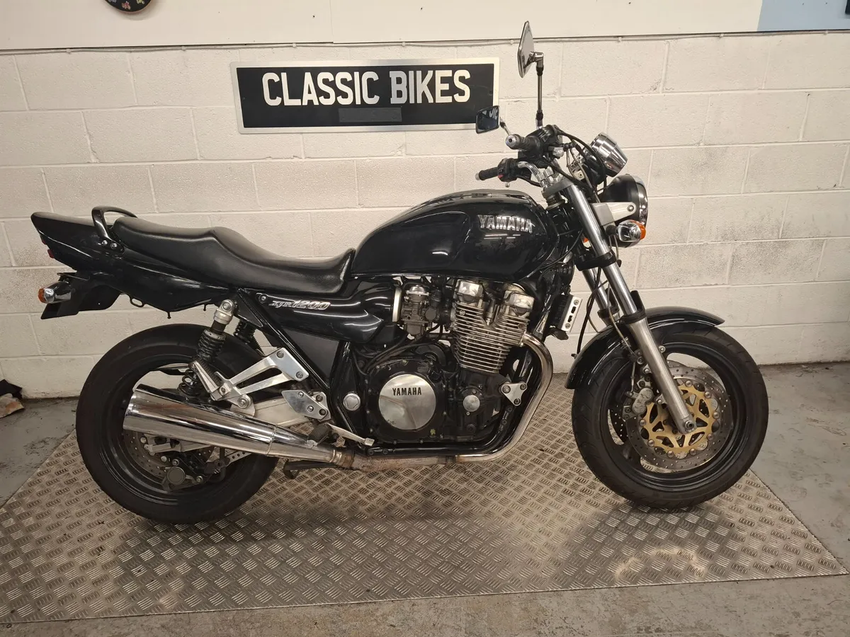 Yamaha XJR 1200 1995 - Image 1