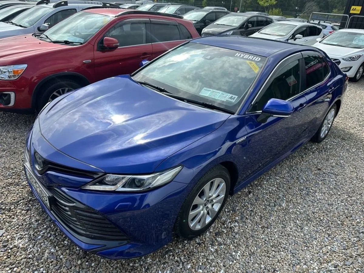 Toyota Camry Petrol Hybrid Automatic Sol - Image 4