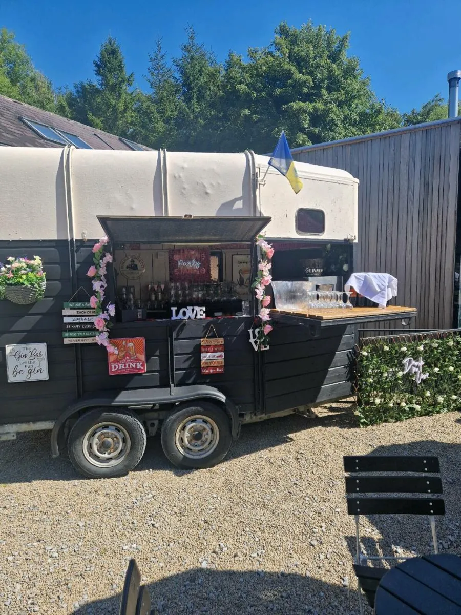 Bar hire - Image 2