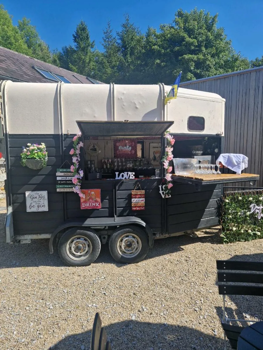 Bar hire - Image 3