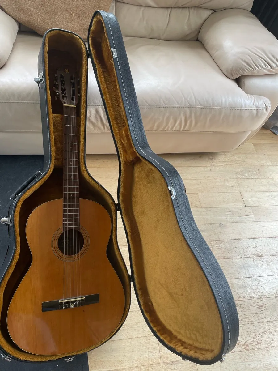 Yamaha S-50A Acoustic guitar - Image 4
