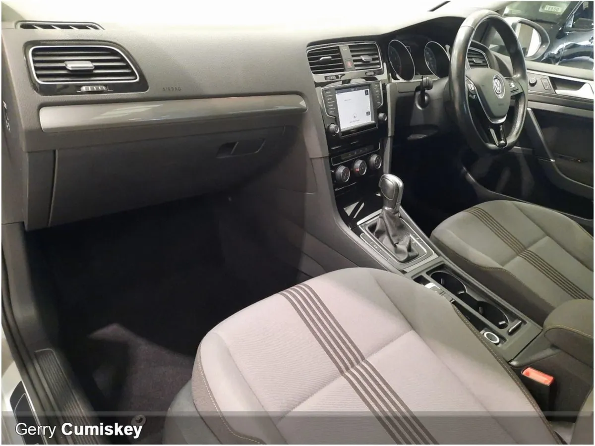 Volkswagen Golf Allstar Automatic Panoramic Roof - Image 4