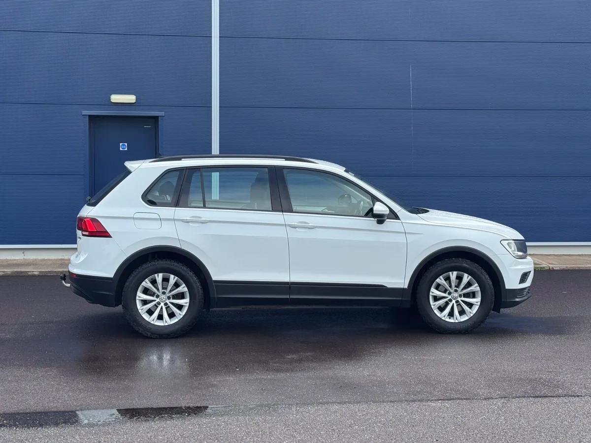 Volkswagen Tiguan 2017 Immaculate - Image 3
