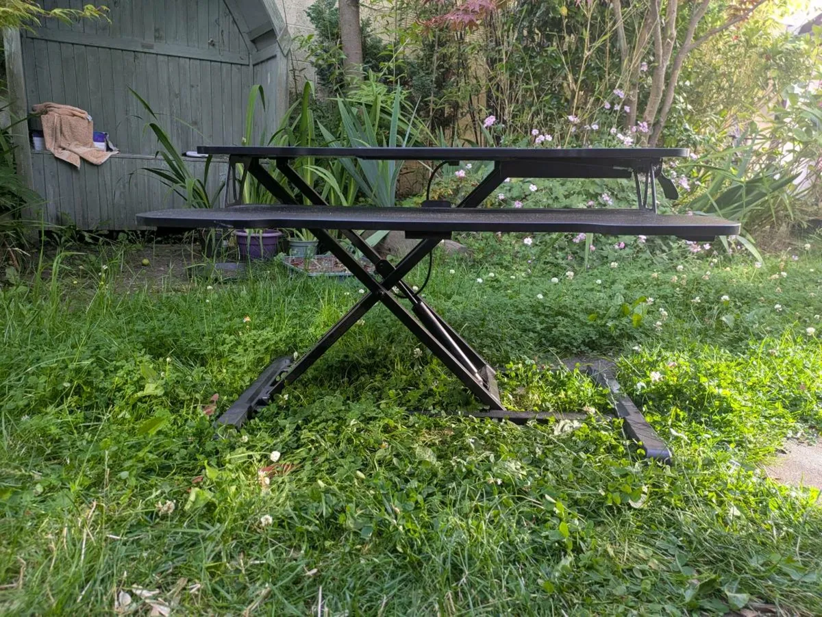 Rising Standing desk table - Image 2