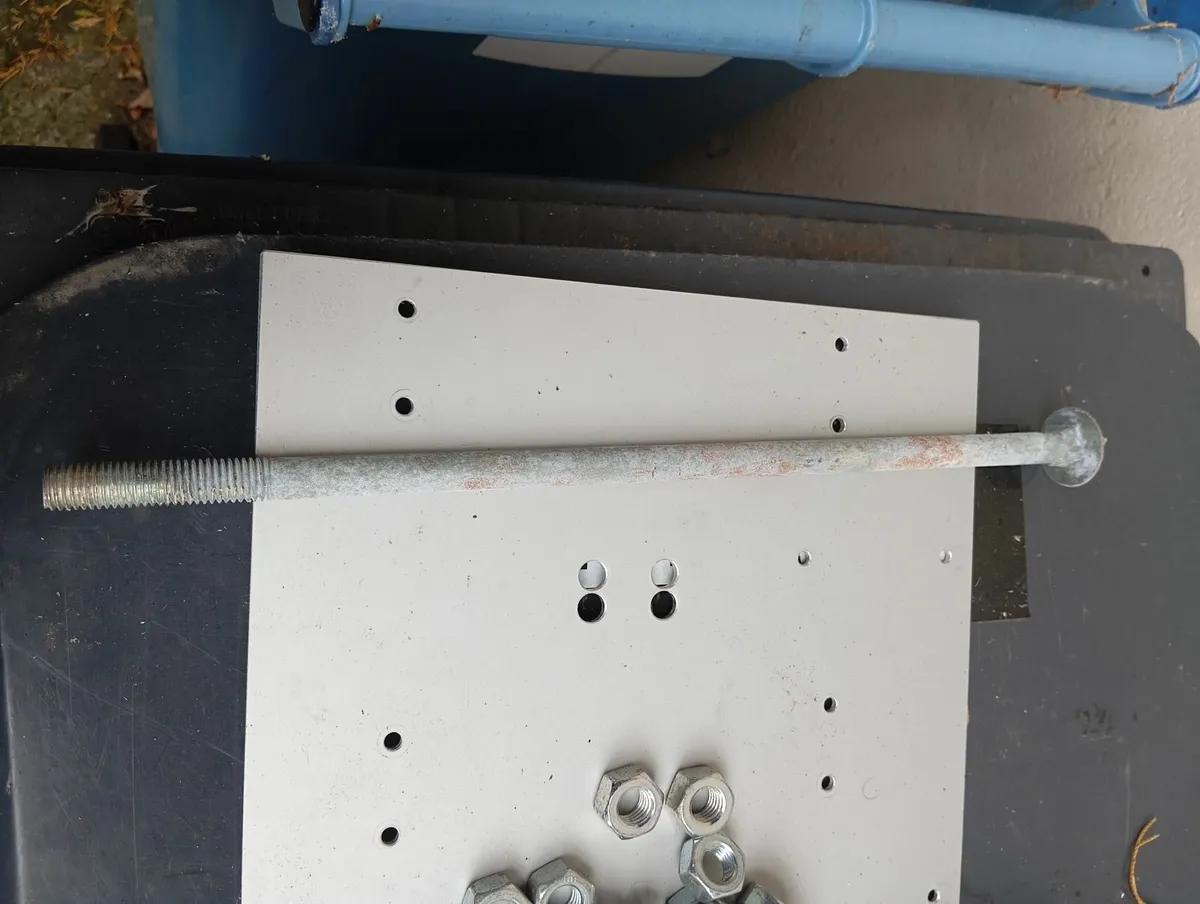 Wooden shed/pergola fixings - Image 3