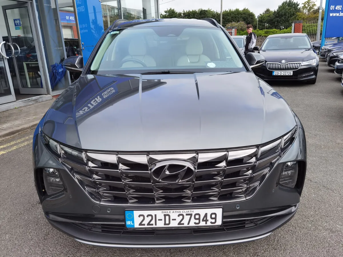 HYUNDAI TUCSON 1.6 EXECUTIVE PLUS HEV AUTOMATIC - Image 2