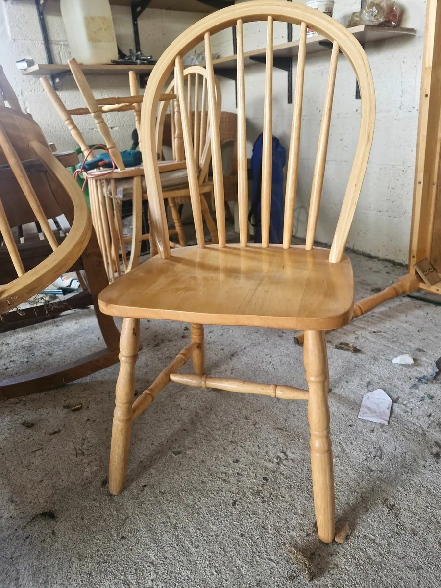 Solid wood Kitchen table & 4 chairs - Image 2