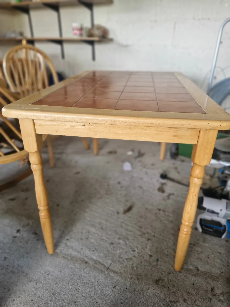 Solid wood Kitchen table & 4 chairs - Image 4