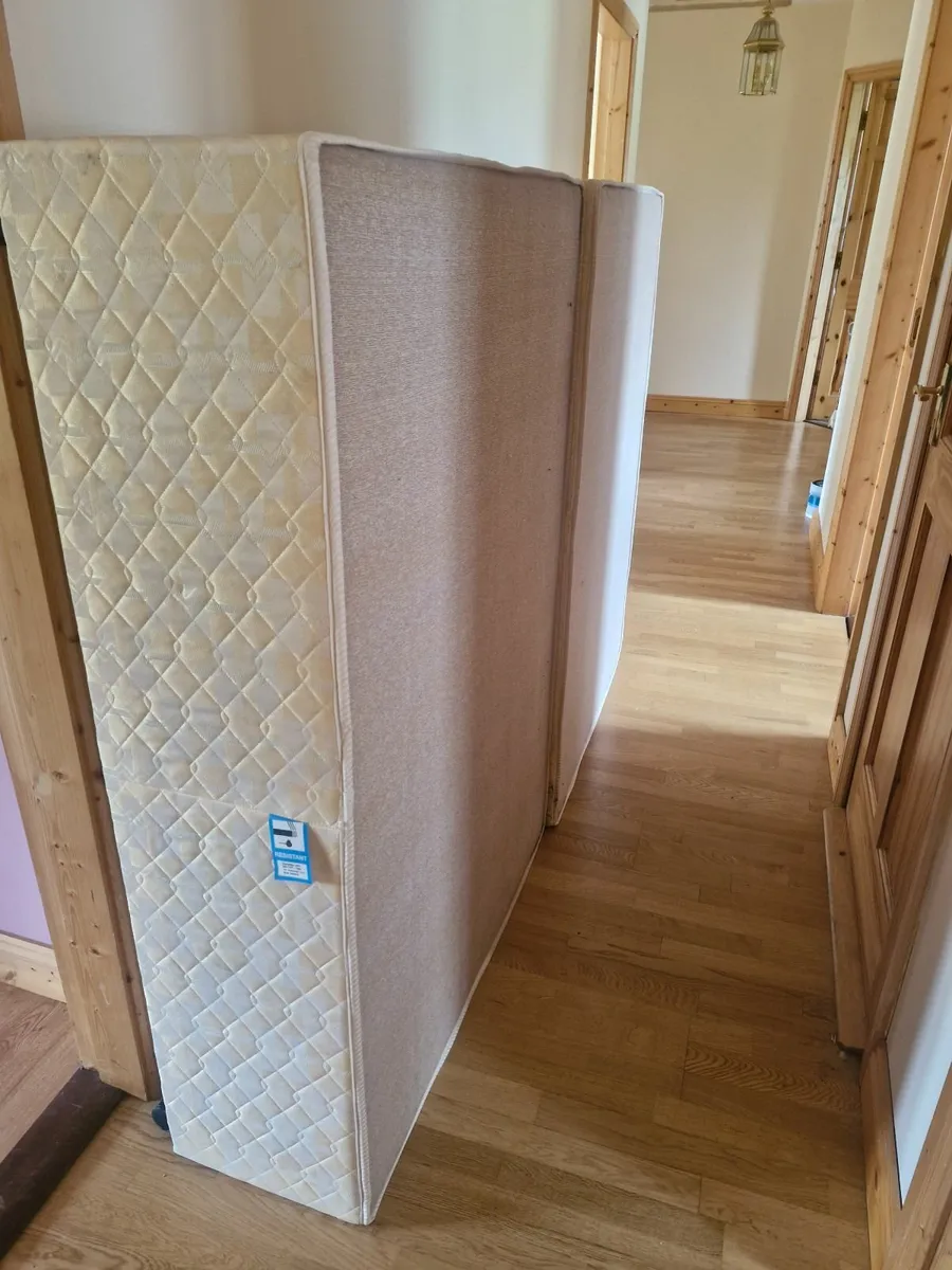 Free Double divan base - Image 2