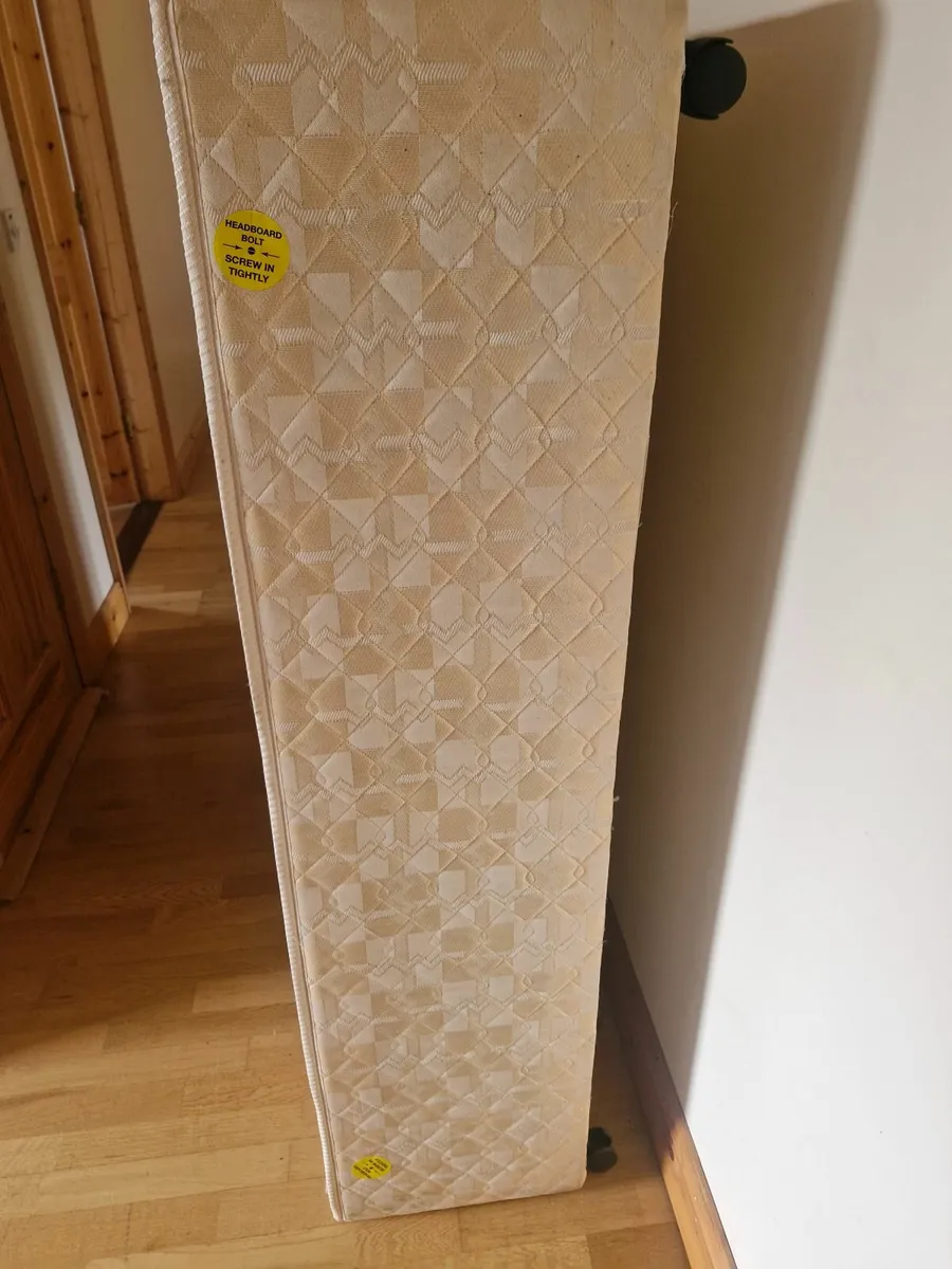 Free Double divan base - Image 3