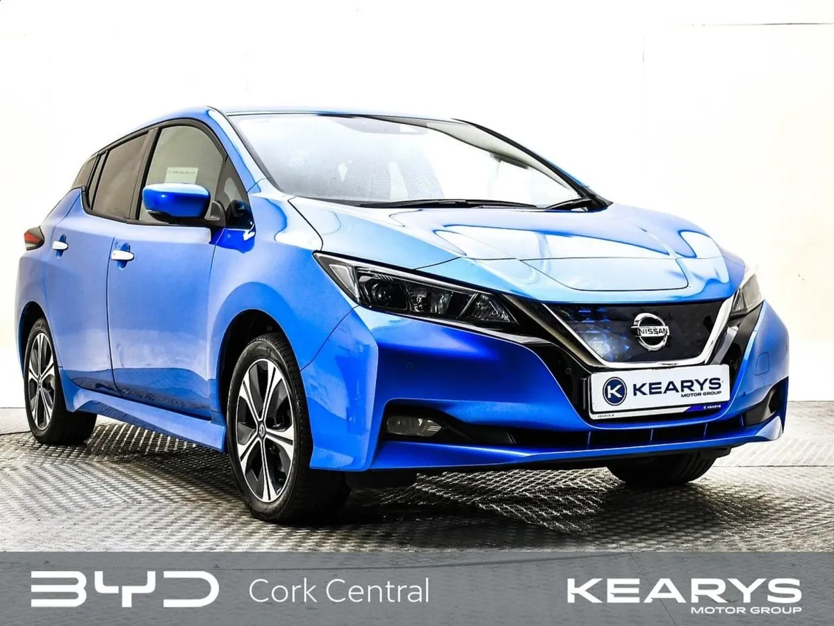 Nissan Leaf SV Premium 62 kWh - Image 1