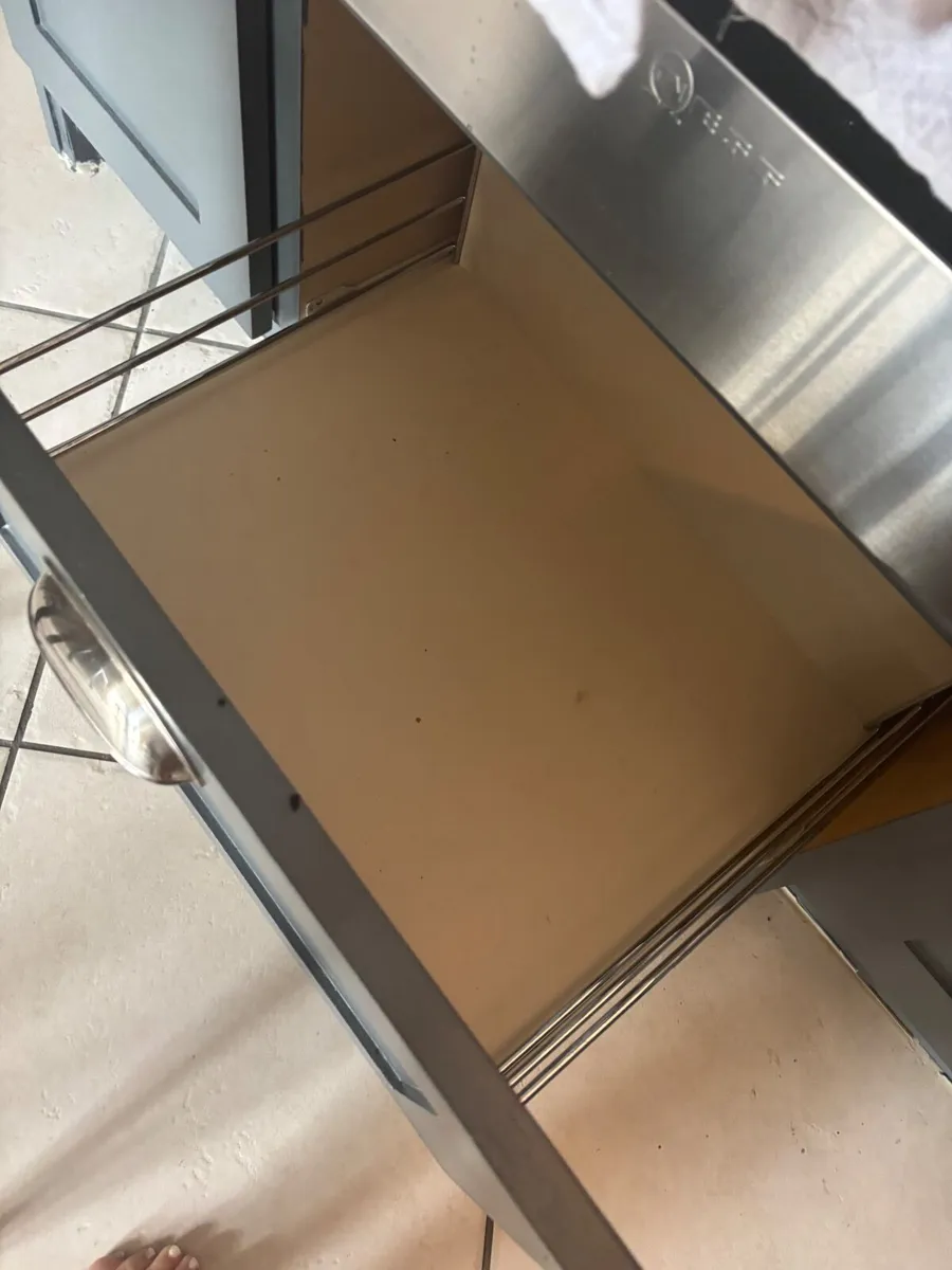 Kitchen - Image 3
