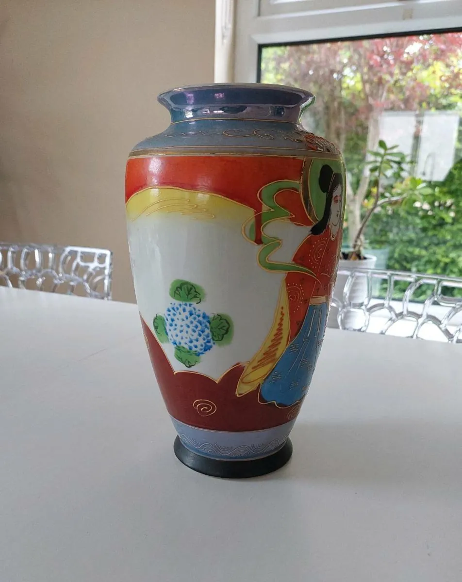 Japanese Vintage Satsuma Vase - Image 3
