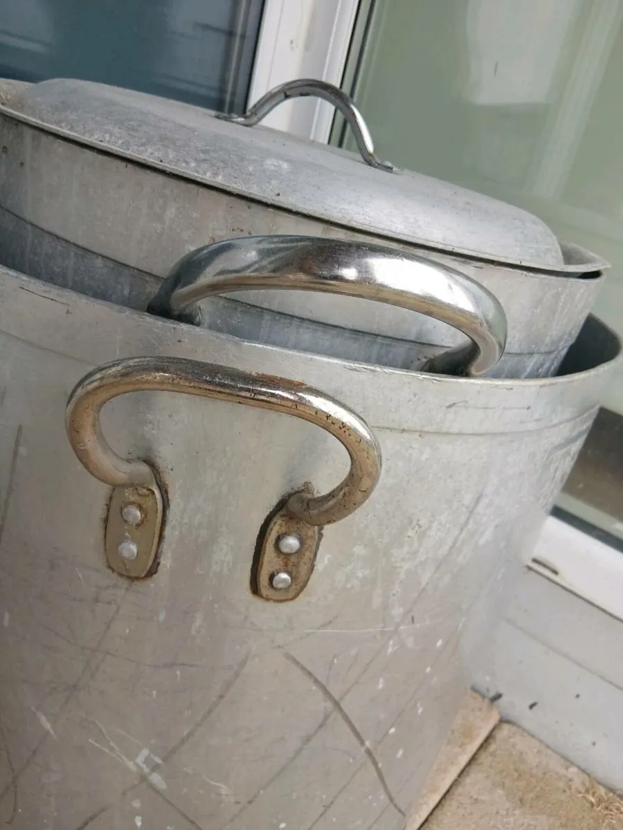 Large stock pots - Image 3