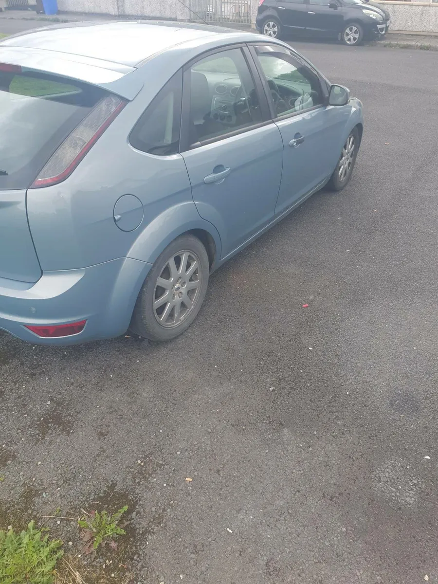 Ford Focus 2009 - Image 3