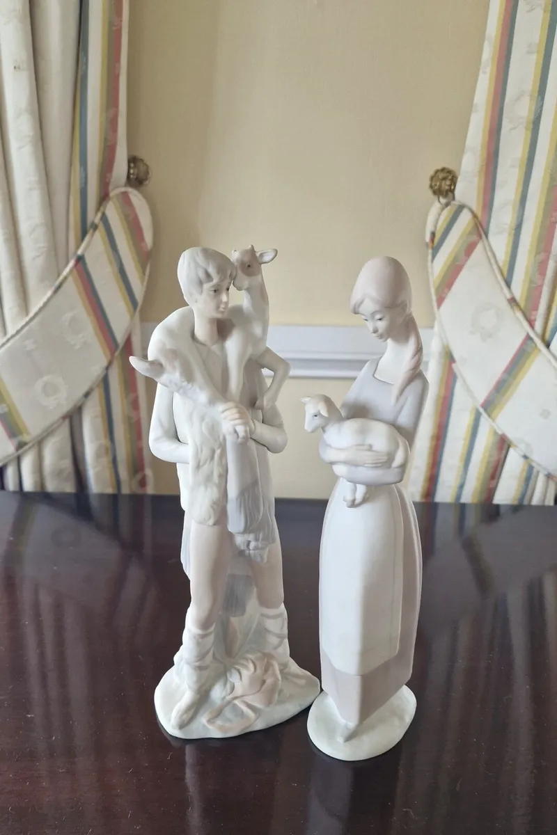 Lladro Porcelain   - “Pastoral Pair” - Image 2