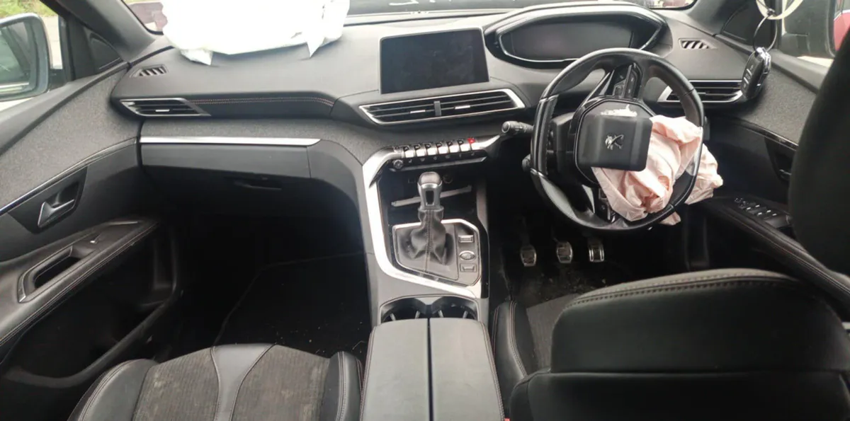 2019 PEUGEOT 3008  GT LINE S/S 1.2P FOR BREAKING! - Image 4