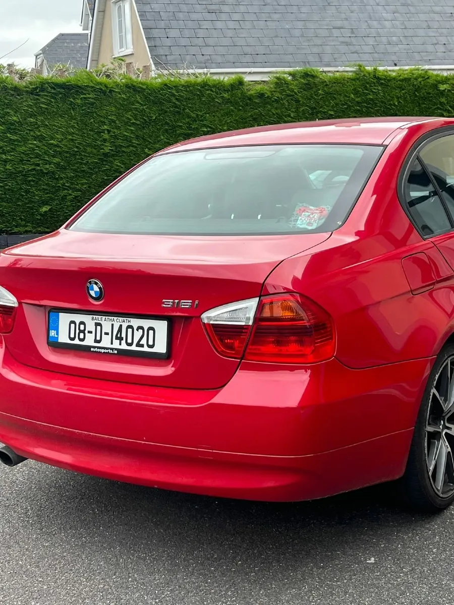 BMW 3-Series 2008 - Image 4