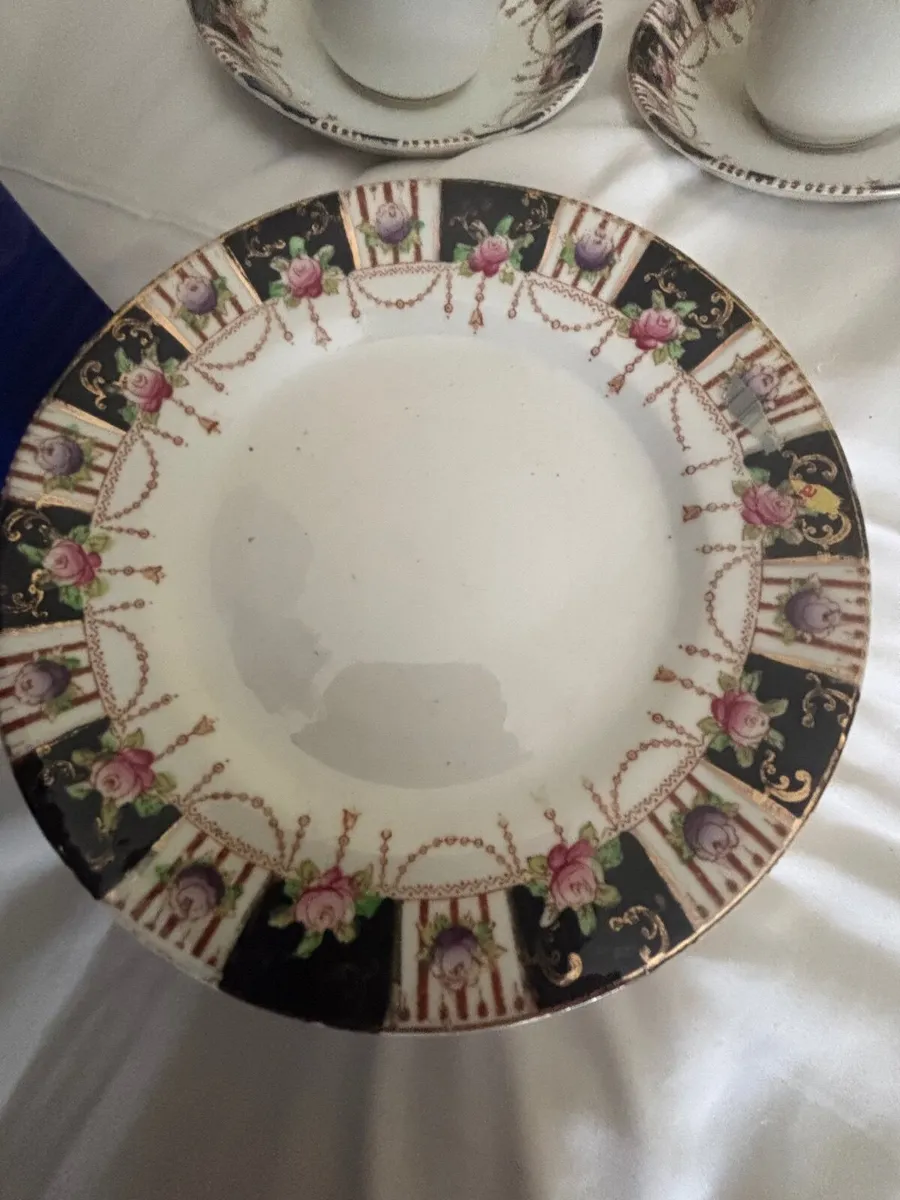 8 piece English China tea set - Image 4