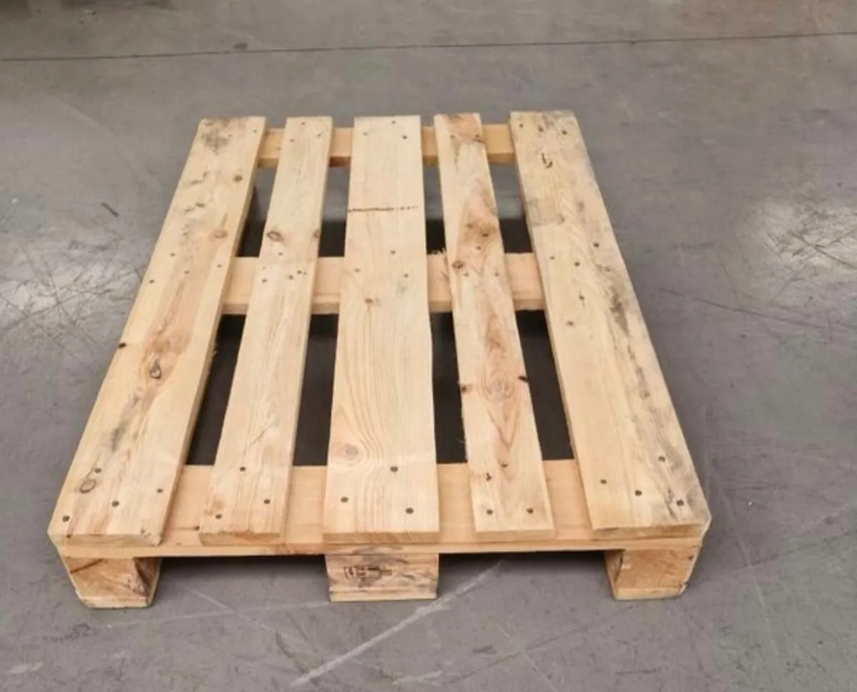 Euro Pallets - Image 1