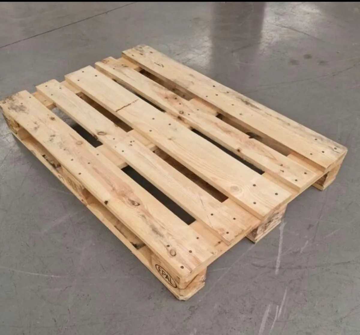 Euro Pallets - Image 2