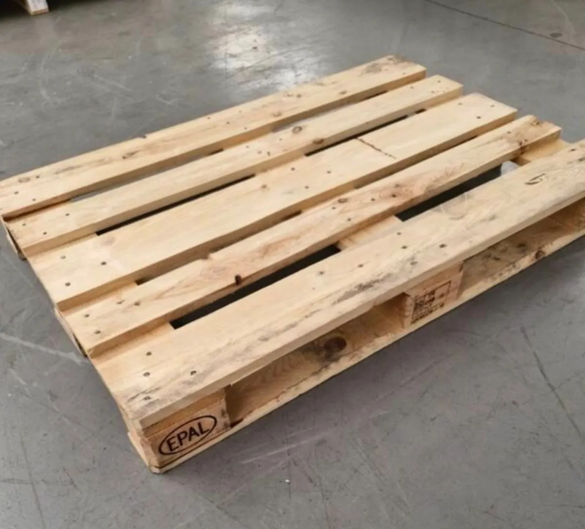 Euro Pallets - Image 3