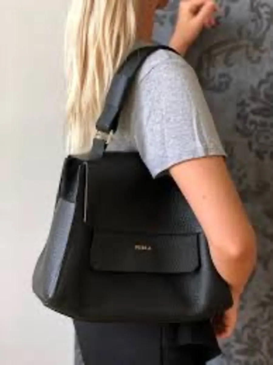 FURLA  Leather Flap Bag Black - Image 1