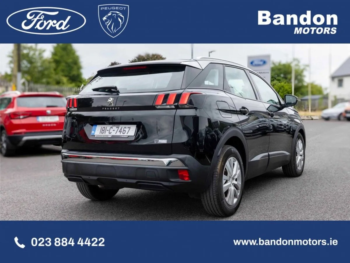 Peugeot 3008 2018 Peugeot 3008 Black 1.2 Puretech - Image 4