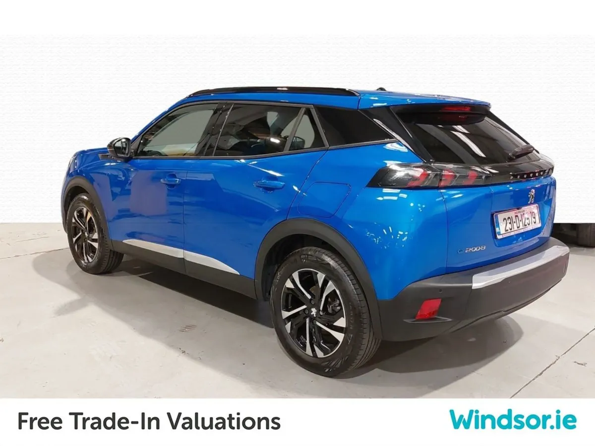 Peugeot 2008 Electric 136bhp (50 Kwh) Allure - Image 3