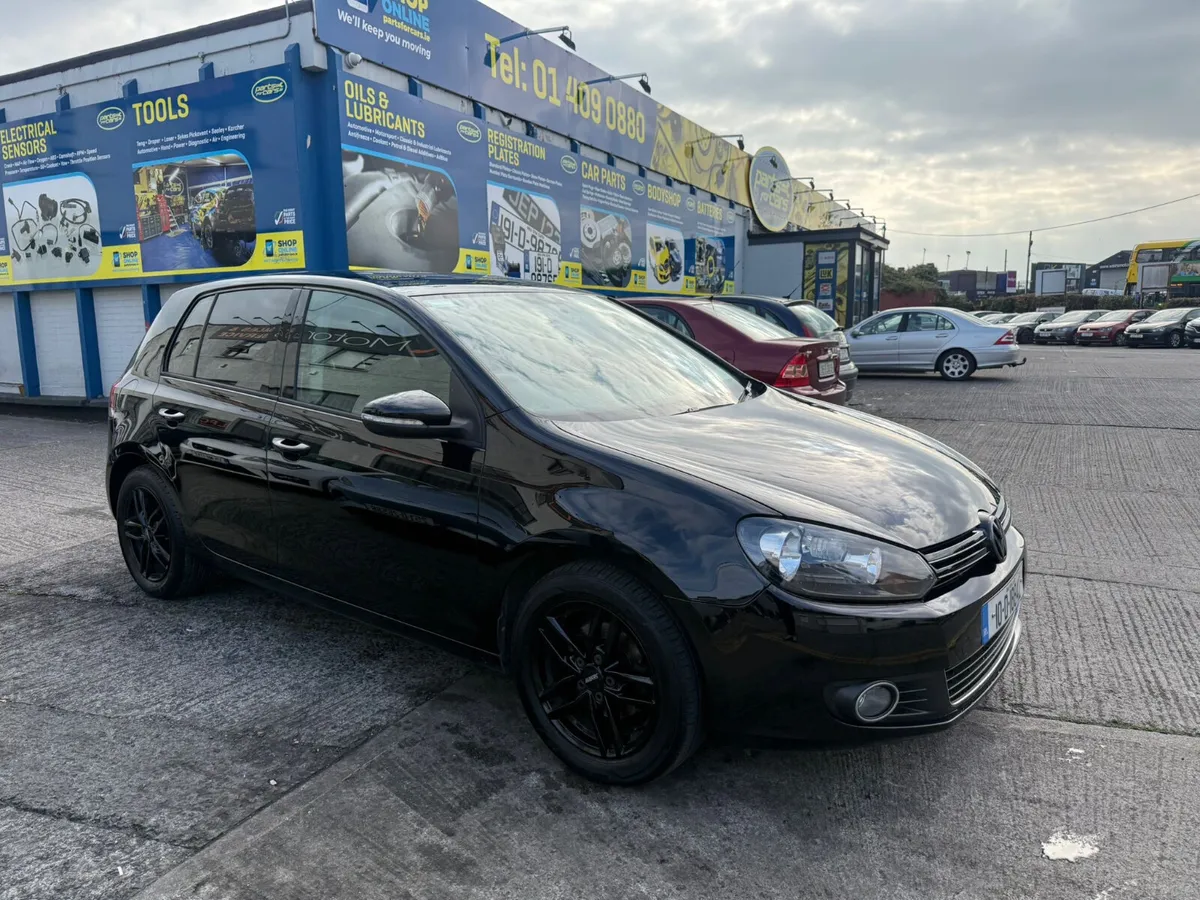 Volkswagen Golf 2010 Tsi - Image 4