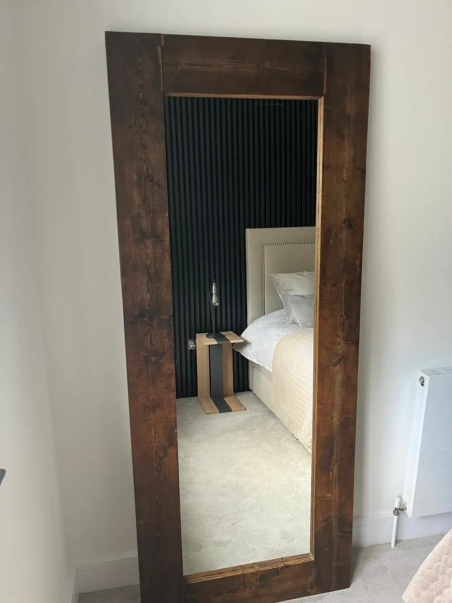 Wall mirror - Image 1