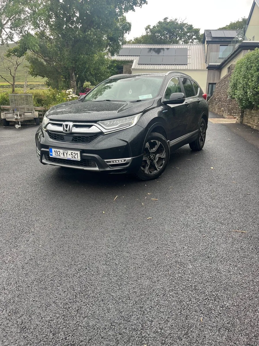 Honda CRV 2.0 Hybrid - Image 1